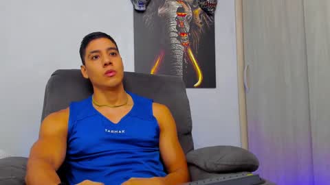 Snapshot of connorkingg chatting on February 17, 2025, 1:42 pm CONNORKING online show from February 17, 2025, 1:42 pm