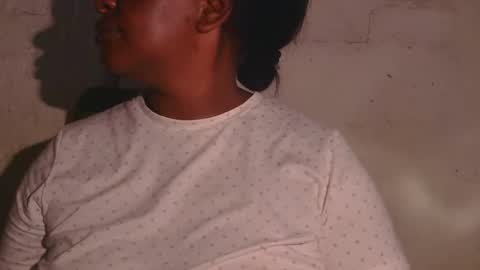 Snapshot of conny685249 chatting on March 1, 2026, 5:53 am conny online show from March 1, 2026, 5:53 am