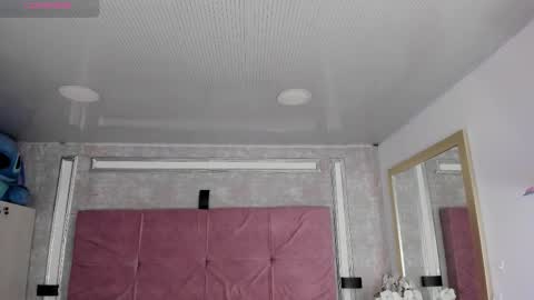 Conny online show from November 18, 2025, 3:16 pm