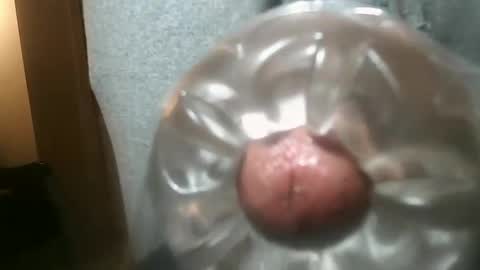 bearded hairy pits big brown cock online show from December 19, 2024, 9:06 pm