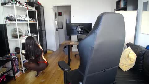 Carola  independent model online show from February 17, 2025, 8:30 am