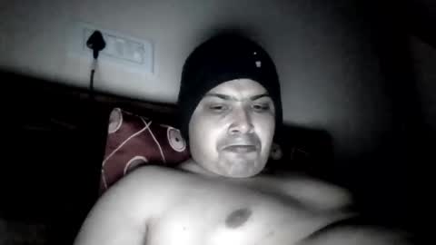 Cool Breeze09 online show from January 29, 2025, 6:28 pm