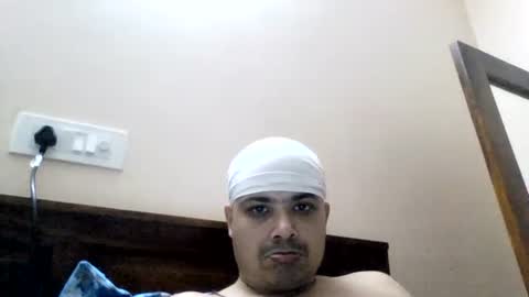 Snapshot of cool_breeze09 chatting on July 10, 2026, 11:35 am Cool Breeze09 online show from July 10, 2026, 11:35 am