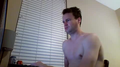 Snapshot of cooldude122222 chatting on December 29, 2024, 3:22 am cooldude122222 online show from December 29, 2024, 3:22 am