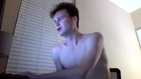 Snapshot of cooldude122222 chatting on January 18, 2025, 3:09 am cooldude122222 online show from January 18, 2025, 3:09 am