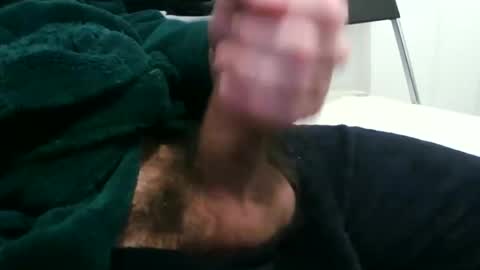 Snapshot of coolhairy chatting on December 4, 2024, 1:25 am coolhairy online show from December 4, 2024, 1:25 am