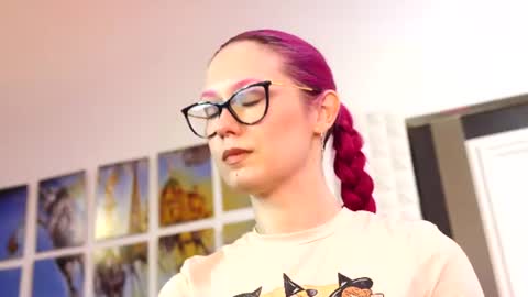 Ginger The Cringer online show from August 4, 2026, 9:01 am