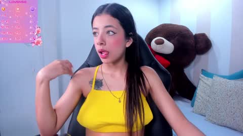 Snapshot of coral_taylorr chatting on December 14, 2024, 1:27 pm Coral online show from December 14, 2024, 1:27 pm