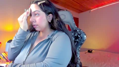Snapshot of coraline_latin chatting on January 9, 2025, 10:09 pm Coraline online show from January 9, 2025, 10:09 pm