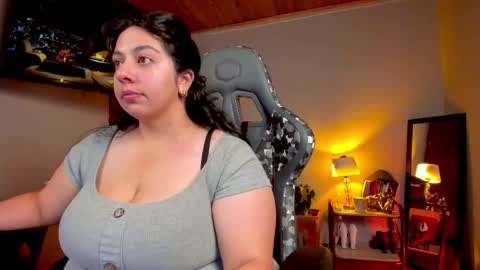 Snapshot of coraline_latin chatting on February 9, 2025, 11:25 pm Coraline online show from February 9, 2025, 11:25 pm