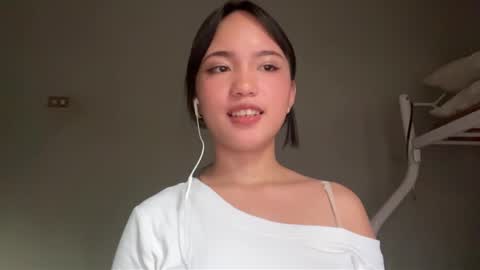 Snapshot of coreykind chatting on May 22, 2026, 8:42 am Bella online show from May 22, 2026, 8:42 am