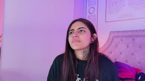 Snapshot of cori_paige chatting on February 21, 2026, 4:57 am Cori online show from February 21, 2026, 4:57 am