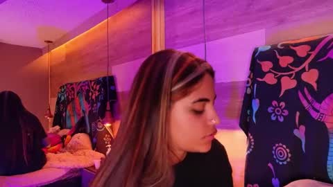 Snapshot of cori_paige chatting on February 26, 2026, 4:22 am Cori online show from February 26, 2026, 4:22 am