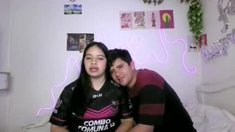 Snapshot of corners_horny1 chatting on December 3, 2025, 4:42 am sofia online show from December 3, 2025, 4:42 am