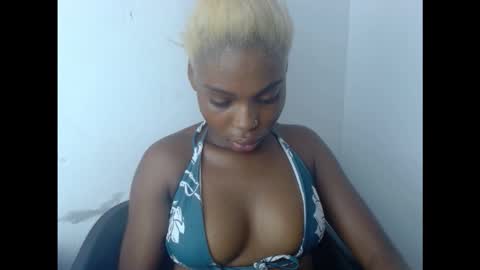 cornxcunt online show from November 5, 2025, 12:27 pm