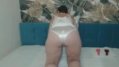 Snapshot of corssika chatting on January 31, 2025, 7:29 pm corssika online show from January 31, 2025, 7:29 pm