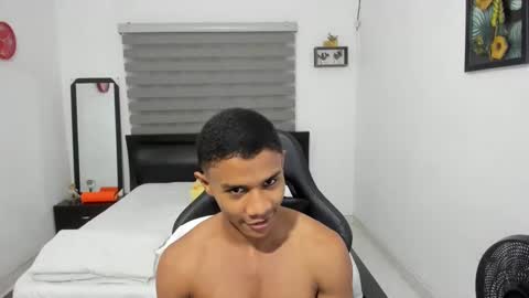 Ethan  online show from November 22, 2025, 11:15 pm