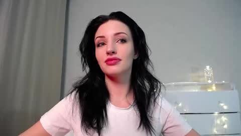 Snapshot of cosmo_bb chatting on January 12, 2026, 3:12 am Ana online show from January 12, 2026, 3:12 am