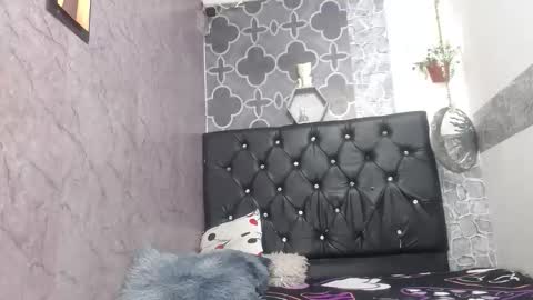 couple_dav_and_lio online show from April 27, 2026, 7:28 am