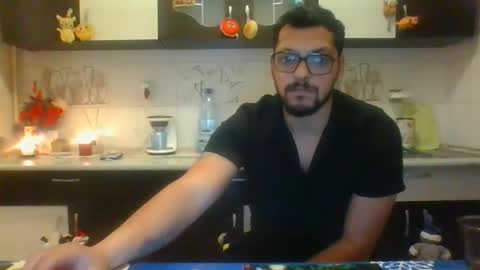 couple_p3rf3ct online show from December 13, 2024, 11:17 pm