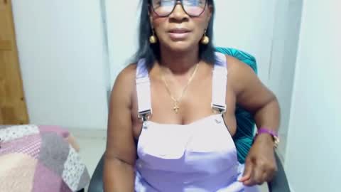 Snapshot of couplehot4uxx chatting on March 1, 2026, 4:47 am luckyalysonXXX online show from March 1, 2026, 4:47 am