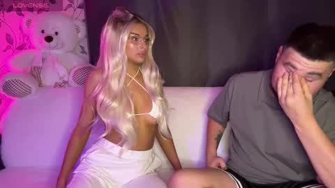 Emily  Ryan online show from October 16, 2025, 8:21 pm