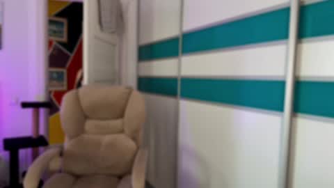 Snapshot of courteous_raspberrrry chatting on September 30, 2025, 11:26 am Rose Roys my  online show from September 30, 2025, 11:26 am