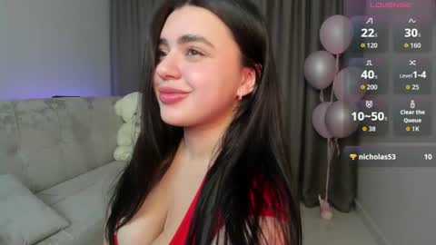 Courtney online show from June 17, 2026, 10:54 pm