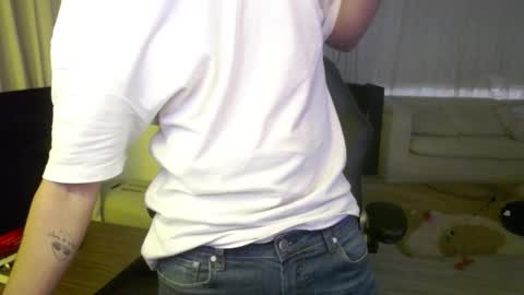 cowboy_co online show from November 14, 2025, 4:11 am