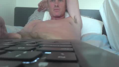 Snapshot of cptduckpants chatting on December 22, 2024, 5:45 am cptduckpants online show from December 22, 2024, 5:45 am