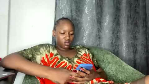 Snapshot of crave_meslowly chatting on April 9, 2026, 2:33 am Taliee online show from April 9, 2026, 2:33 am