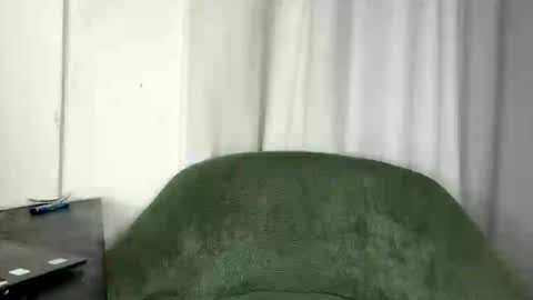 Snapshot of crave_meslowly chatting on July 7, 2026, 12:46 am Taliee online show from July 7, 2026, 12:46 am