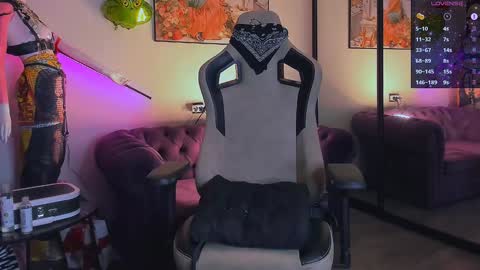    online show from January 12, 2025, 3:14 pm