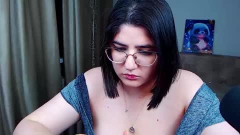 Snapshot of crazy_bunya chatting on December 23, 2024, 2:07 pm Crazy Bunya online show from December 23, 2024, 2:07 pm