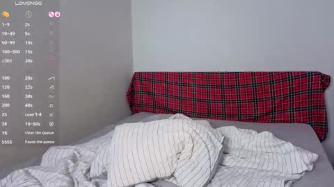 Snapshot of crazy_space11 chatting on February 25, 2026, 7:40 am crazy_space11 online show from February 25, 2026, 7:40 am