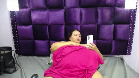 diosalinda online show from January 13, 2025, 7:21 pm