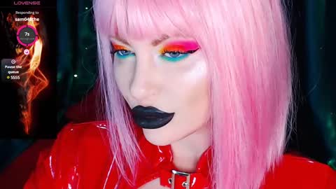 Snapshot of crazypinkyball chatting on December 27, 2024, 2:54 pm Roxy online show from December 27, 2024, 2:54 pm