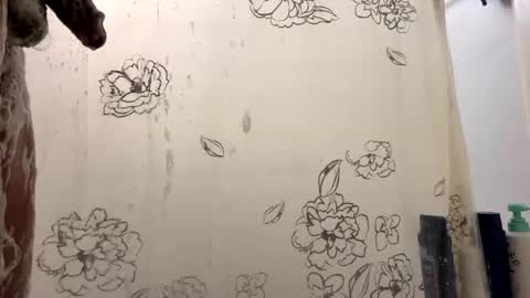 creamierbbc2 online show from November 6, 2025, 9:21 am