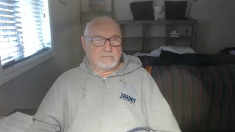 Creamormilk online show from January 6, 2026, 1:15 pm