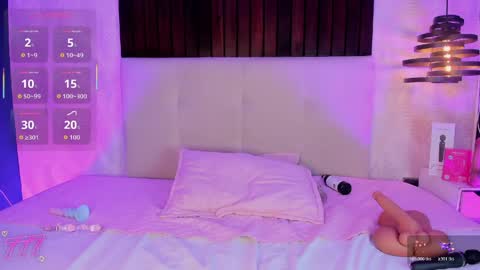 Snapshot of creamy_angelo chatting on May 26, 2026, 9:33 pm creamy_angelo online show from May 26, 2026, 9:33 pm