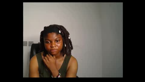 Snapshot of creamy_juicypussy chatting on February 12, 2025, 9:42 am Lady jasmine online show from February 12, 2025, 9:42 am