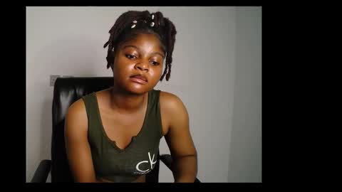 Snapshot of creamy_juicypussy chatting on February 25, 2025, 7:42 am Lady jasmine online show from February 25, 2025, 7:42 am