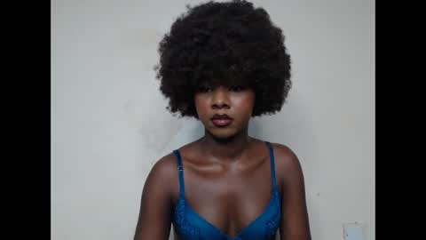 queen online show from March 5, 2025, 8:42 pm