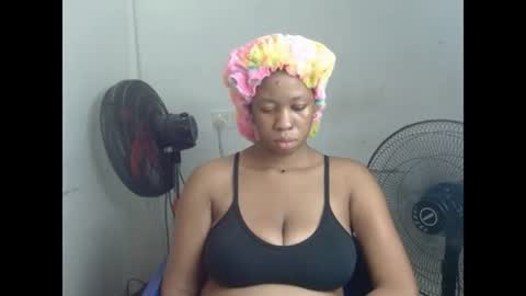 Snapshot of creamyxpussyx chatting on July 4, 2026, 8:31 am creamyxpussyx online show from July 4, 2026, 8:31 am