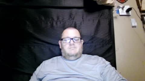 Snapshot of creeeping_death chatting on January 27, 2025, 5:47 am The hopeless romantic online show from January 27, 2025, 5:47 am