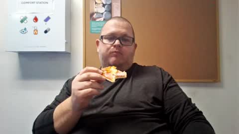 Snapshot of creeeping_death chatting on February 23, 2025, 3:24 am The hopeless romantic online show from February 23, 2025, 3:24 am