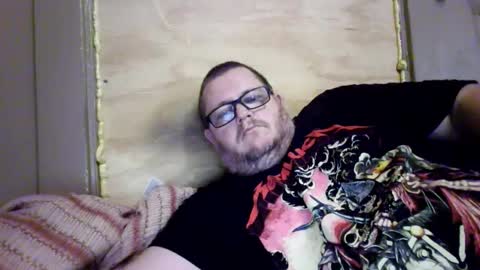 Snapshot of creeeping_death chatting on October 19, 2025, 6:41 pm The hopeless romantic online show from October 19, 2025, 6:41 pm