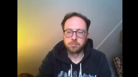 Snapshot of creloxp chatting on February 4, 2025, 9:28 am creloxp online show from February 4, 2025, 9:28 am