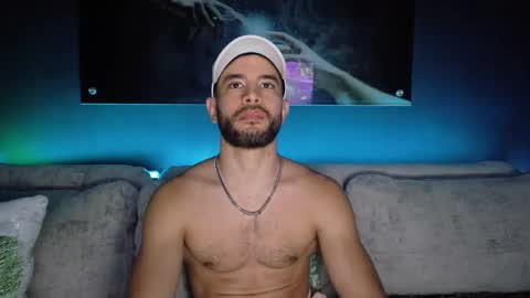 Snapshot of crhistian1_ chatting on February 13, 2026, 5:14 am CRHISTIAN online show from February 13, 2026, 5:14 am