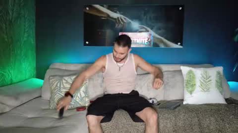 Snapshot of crhistian1_ chatting on February 15, 2026, 4:53 am CRHISTIAN online show from February 15, 2026, 4:53 am